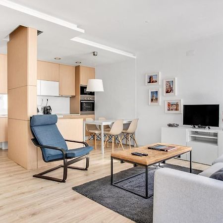 Modern 2 Bedroom Apartment In Estrela With Outside Terrace! Amazing For Families, Couples, Friends Лісабон Екстер'єр фото